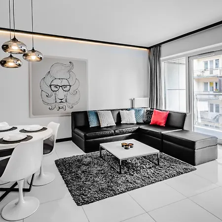 Apartamenty Homely Place Serce Poznania - Stary Rynek - Parking Poznan