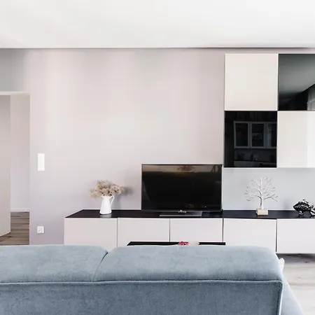 Apartamenty Homely Place Serce Poznania - Stary Rynek - Parking Poznan