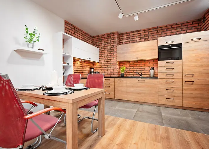 Daire Homely Place Serce Poznania - Stary Rynek - Parking