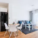 Apartment Apartamenty Homely Place Serce Poznania - Stary Rynek - Parking