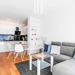 Apartamenty Homely Place Serce Poznania - Stary Rynek - Parking * Poznan