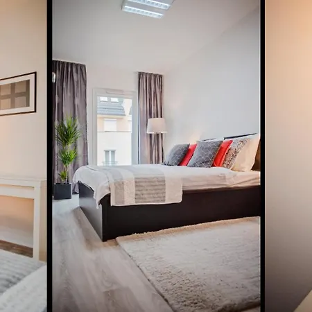 Apartament Homely Place Serce Poznania - Stary Rynek - Parking