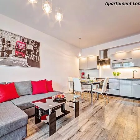 Apartament Homely Place Serce Poznania - Stary Rynek - Parking *