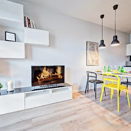 Maison Eleven *