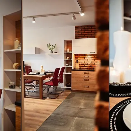 Homely Place Serce Poznania - Stary Rynek - Parking بوزنان